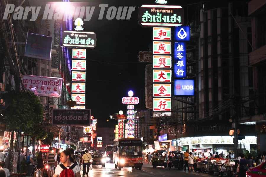 Bangkok at Night By Tuk Tuk