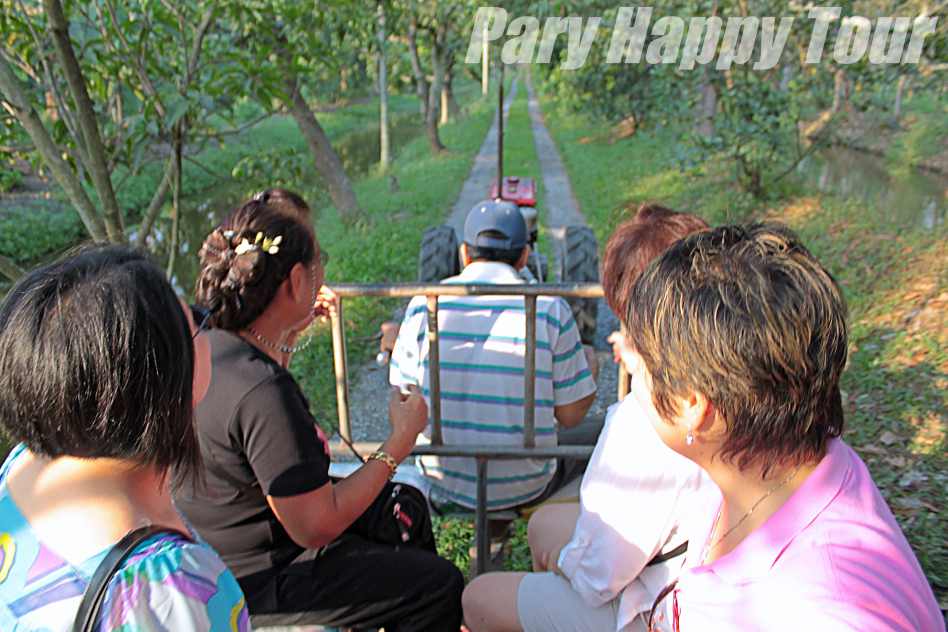 Off The Beaten Path-Experience Local Thai Life Off The Beaten Path-Experience Local Thai Life